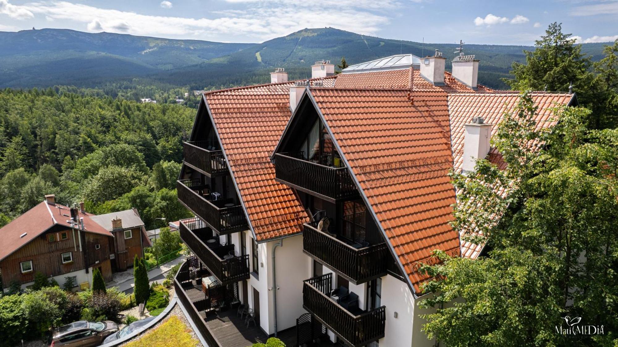 Apartament Panorama Gor - Centrum Miasta Z Widokiem Na Szrenice Szklarska Poreba Luaran gambar